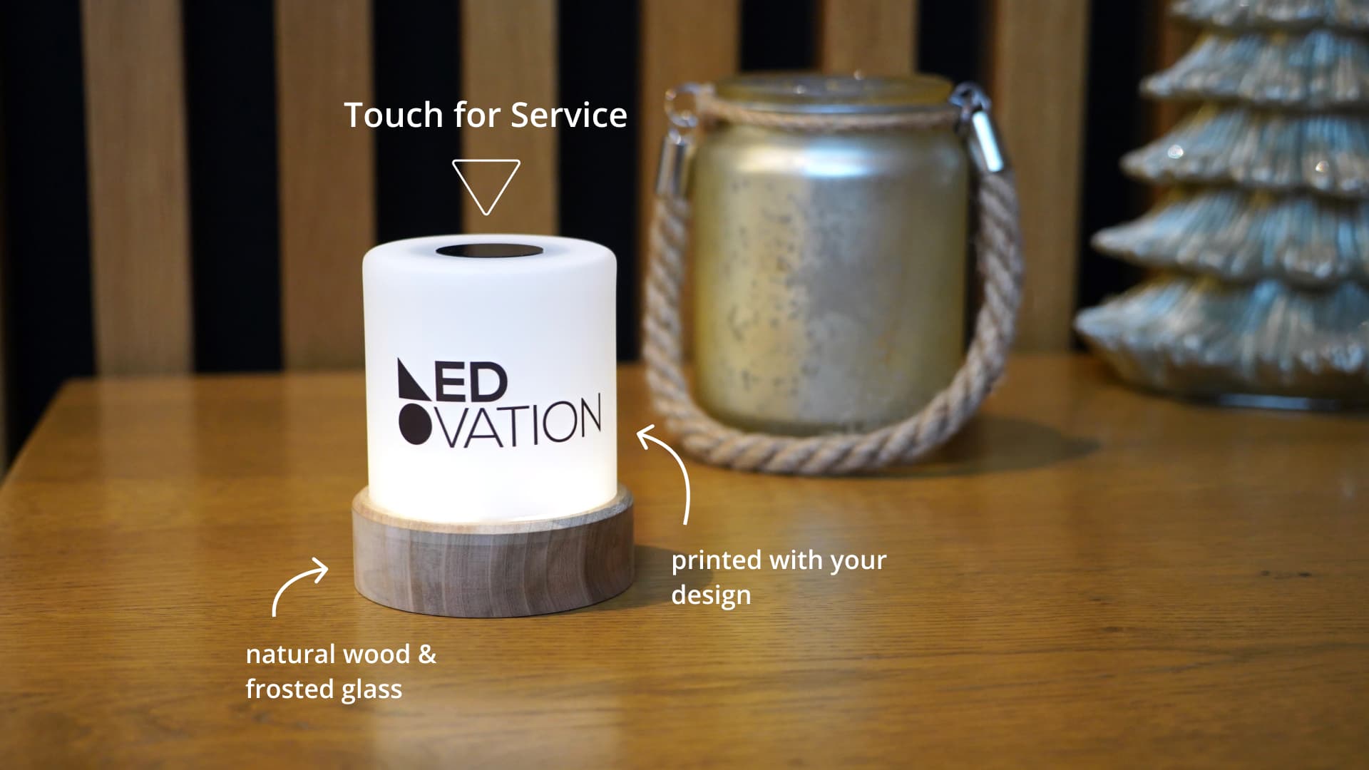 Edles Design und natürliche Materialien. Der neue SERVICETUBE®